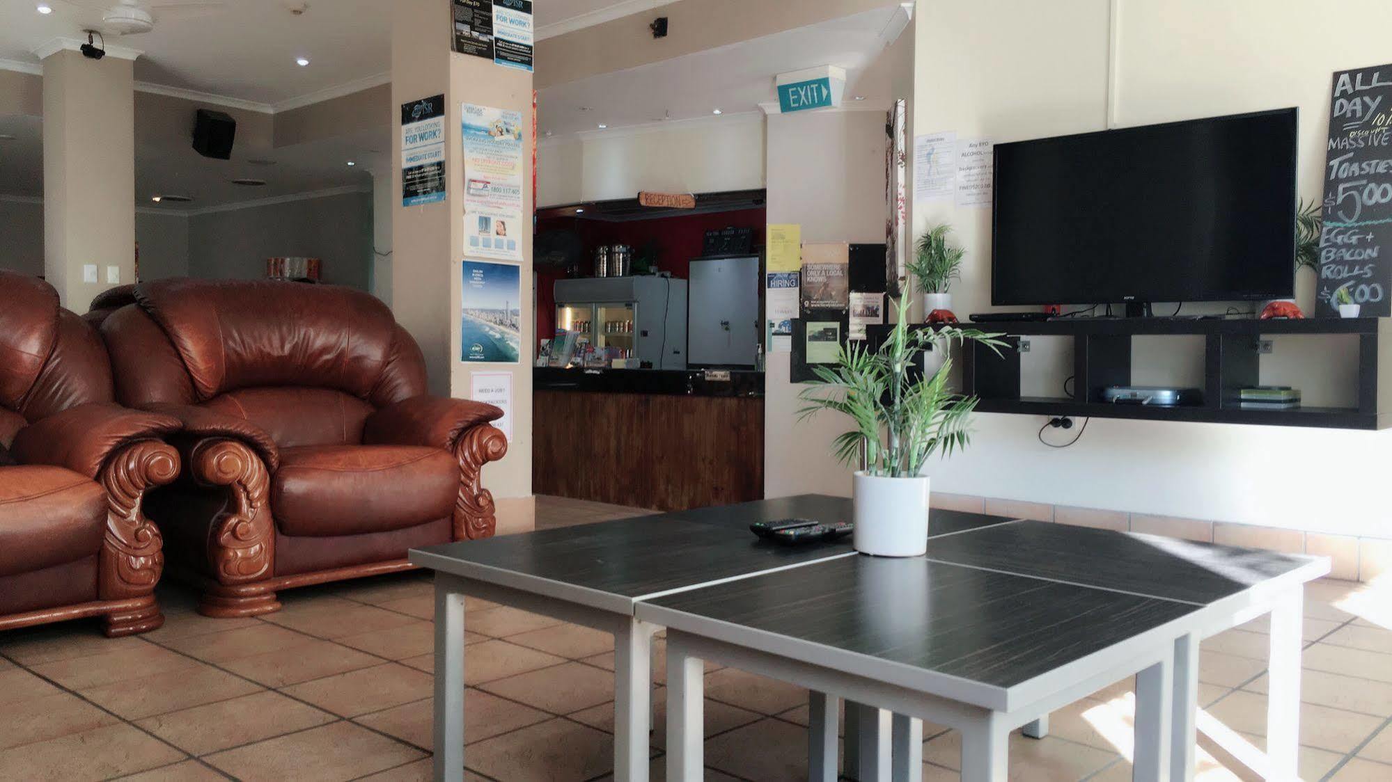 Gold Coast Hostel Bagian luar foto