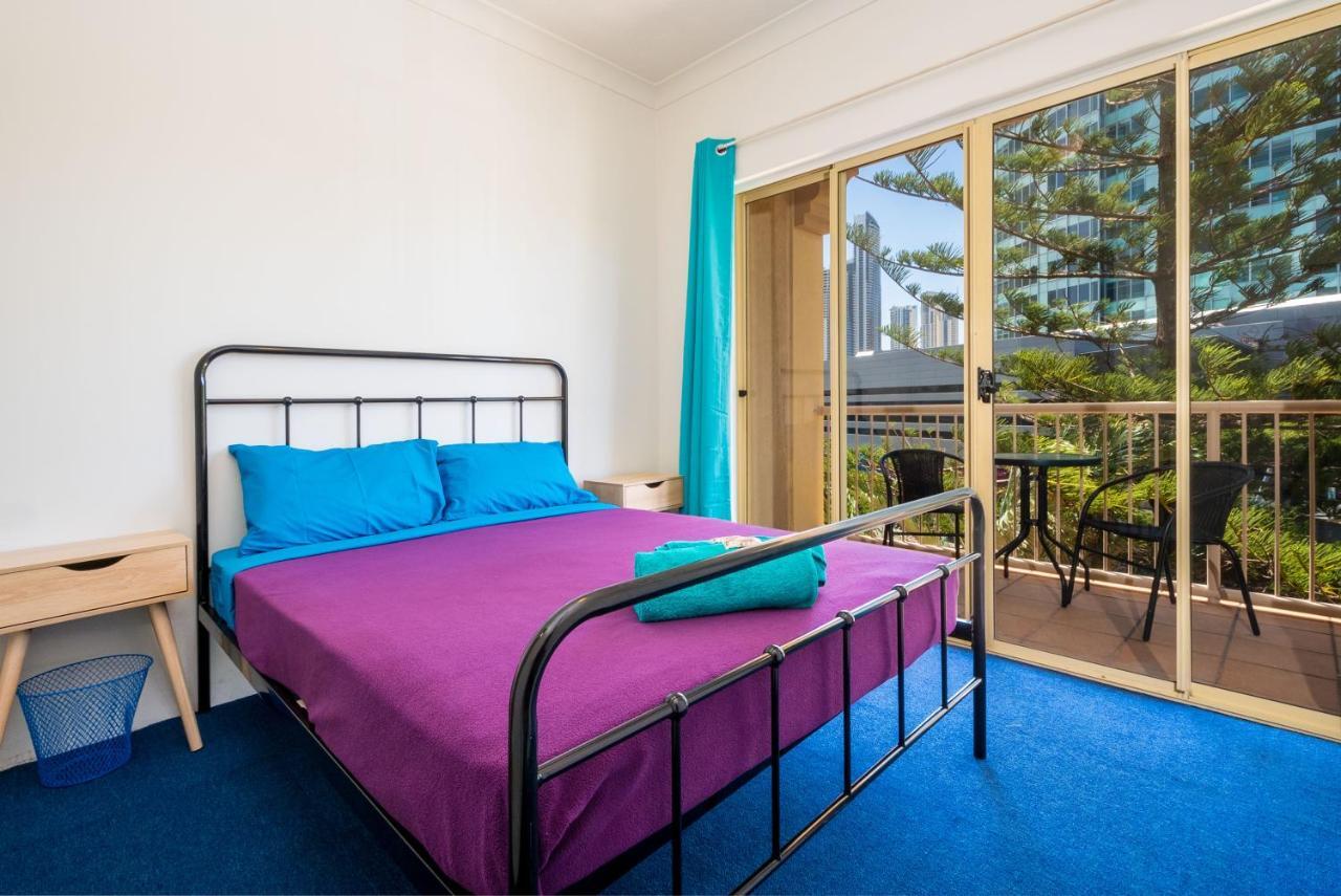 Gold Coast Hostel Bagian luar foto