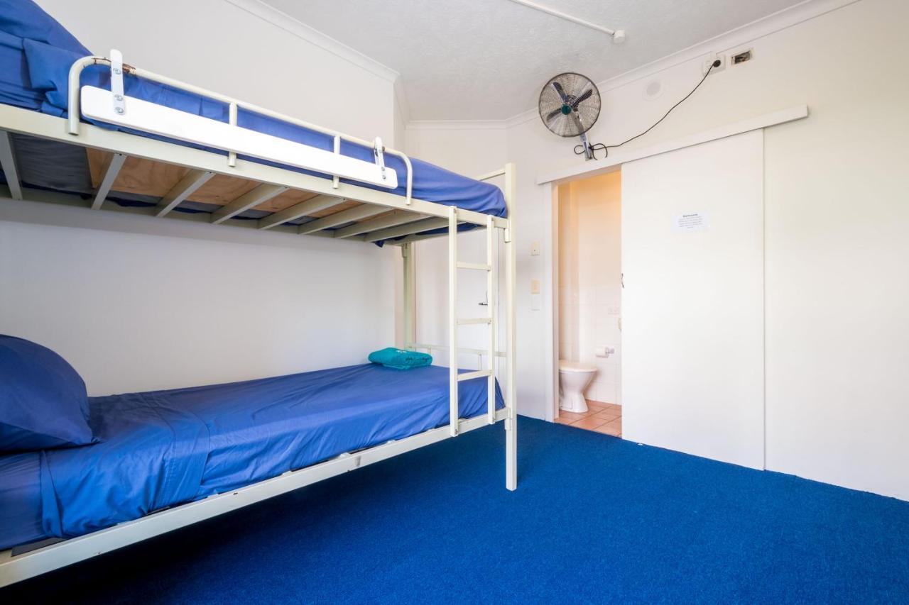 Gold Coast Hostel Bagian luar foto