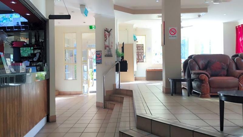 Gold Coast Hostel Bagian luar foto