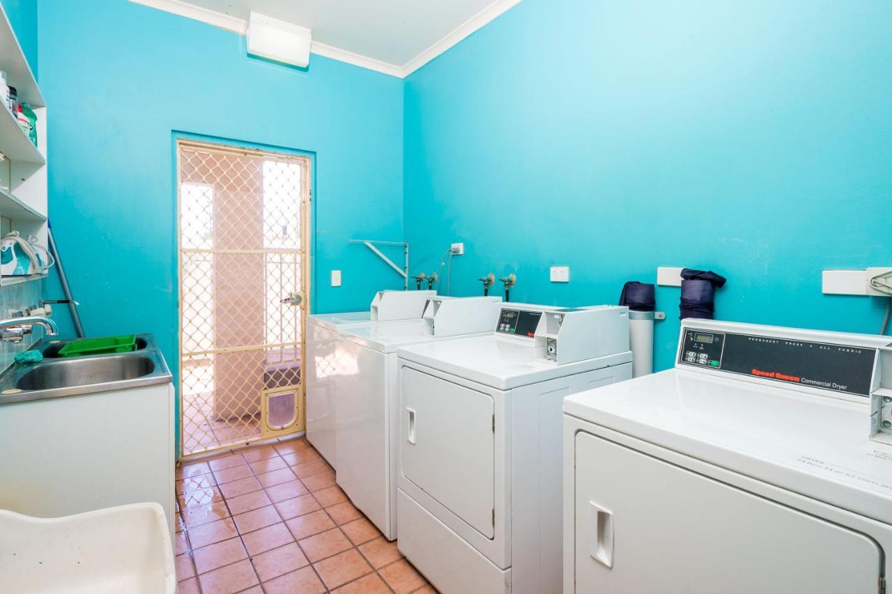 Gold Coast Hostel Bagian luar foto